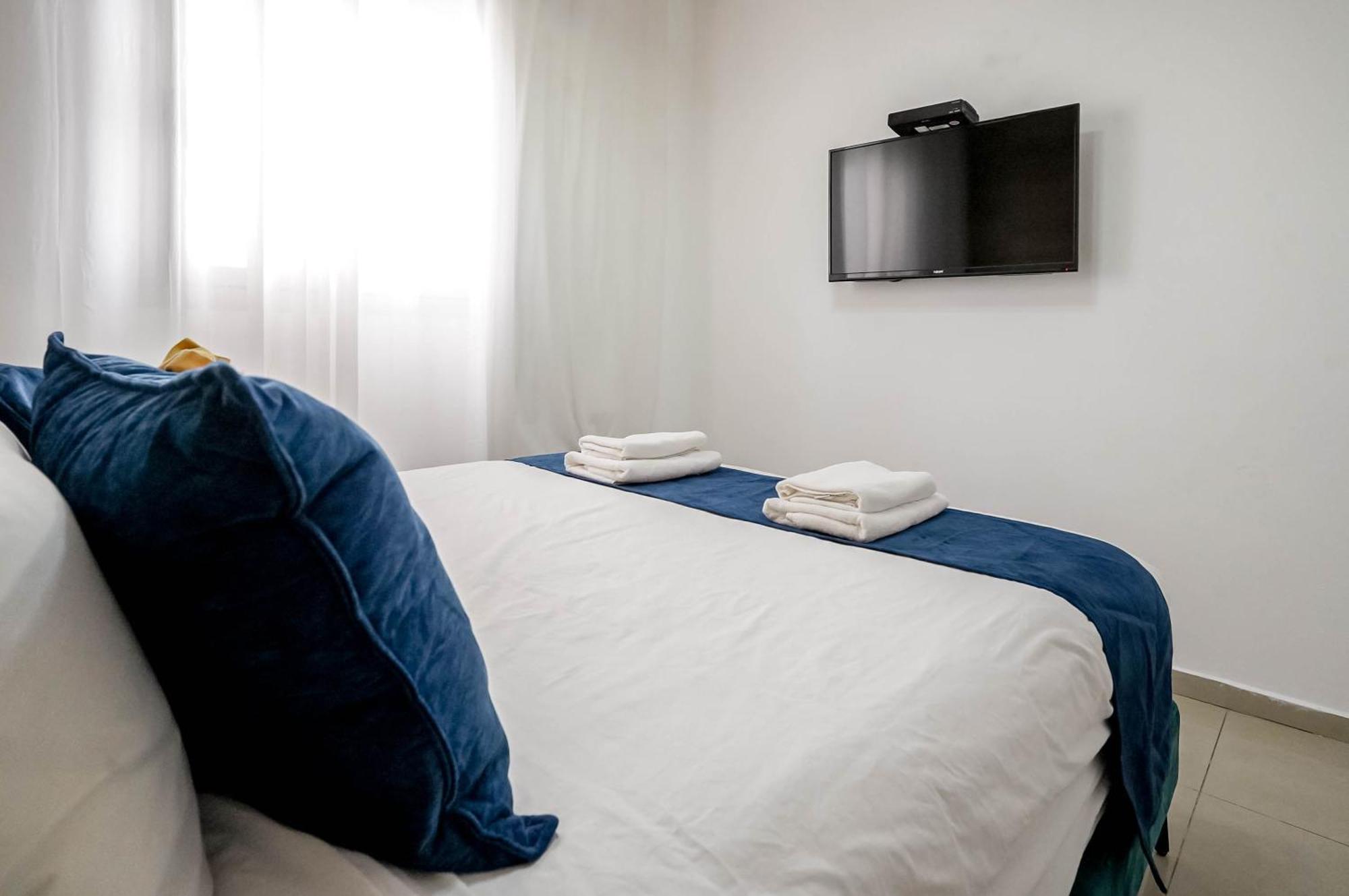 Yalarent Mountainside Duplexes With Private Pool 엘라트 외부 사진